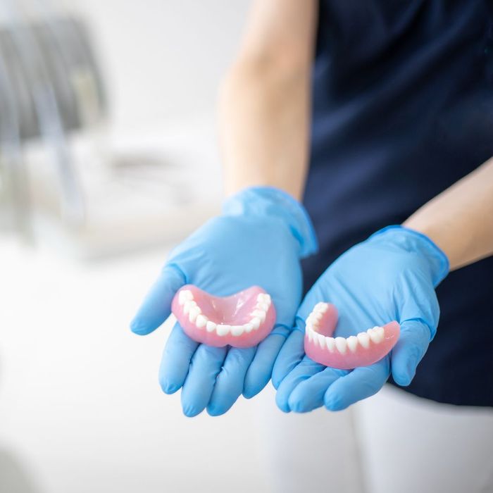 4 Key Differences Between Acrylic and Porcelain Dentures Dutton